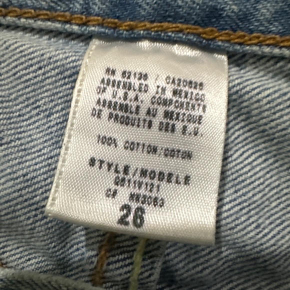 Guess Y2K women’s distressed light wash denim jeans size 26 - Picture 4 of 10